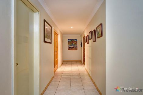 Property photo of 37 Crosthwait Circle Tapping WA 6065