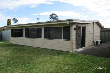 16 Rennie Cres, Tuncurry, NSW 2428