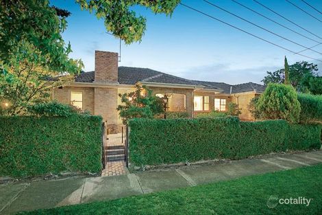 Property photo of 48 Inverness Way Balwyn North VIC 3104