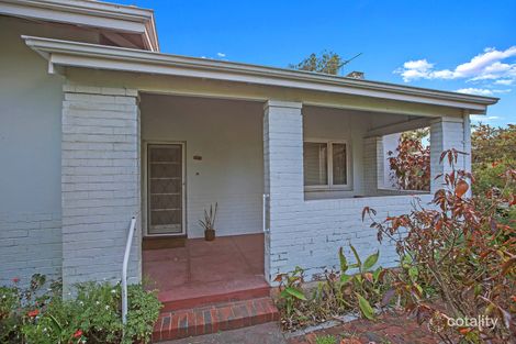 Property photo of 5 McCallum Crescent Ardross WA 6153