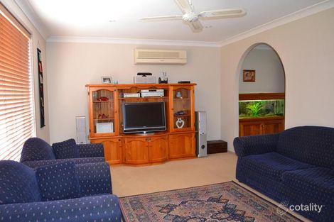 Property photo of 5 Scarlet Close Metford NSW 2323