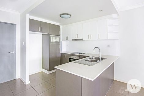 Property photo of 19/18-24 Payne Road The Gap QLD 4061