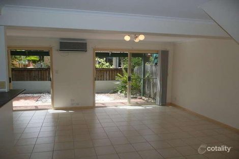 Property photo of 25/1-5 Santa Cruz Boulevard Clear Island Waters QLD 4226