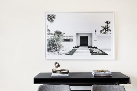 Property photo of 2 Stanbrook Avenue Mount Ousley NSW 2519