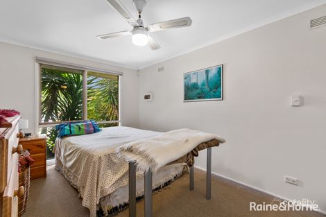 Property photo of 31 Hook Street Altona Meadows VIC 3028