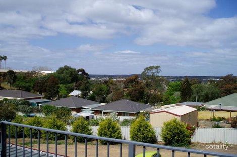 Property photo of 4 Sandner Grove Golden Square VIC 3555