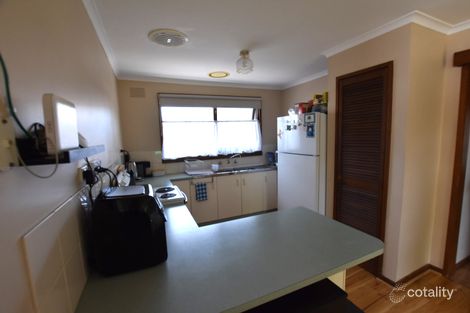Property photo of 17 Albert Street Moe VIC 3825