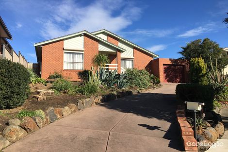 Property photo of 8 Calwell Court Mill Park VIC 3082