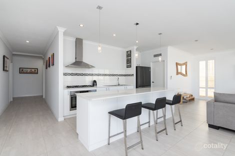 Property photo of 8 Lisle Road Madora Bay WA 6210