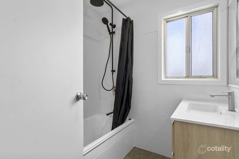 Property photo of 390 Haigslea-Amberley Road Walloon QLD 4306