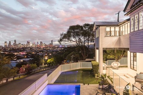 64 Victoria St, Balmoral, QLD 4171