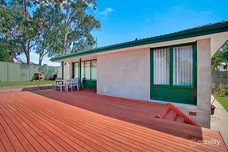 Property photo of 7 Eurabbie Place Macquarie Fields NSW 2564