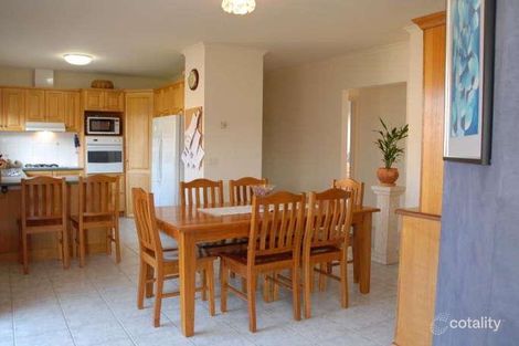 Property photo of 10 Argyle Crescent Alfredton VIC 3350