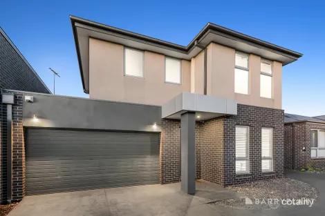 Property photo of 2/21 Howard Road Dingley Village VIC 3172