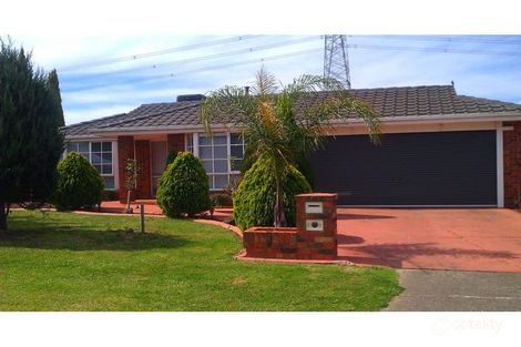 Property photo of 16 Honeyeater Crescent Taylors Lakes VIC 3038