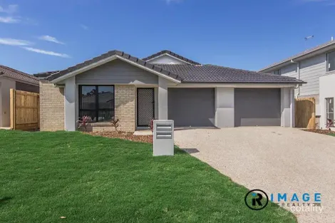 2/8 Sunrise Ct, Loganlea, QLD 4131