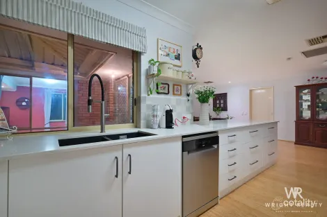 Property photo of 3 Avalon Close Woodvale WA 6026