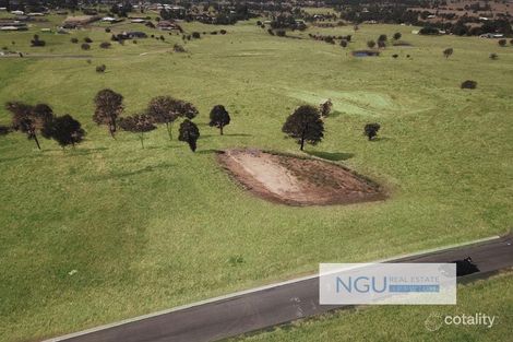 Property photo of 11 Hatton Ridge Drive Regency Downs QLD 4341