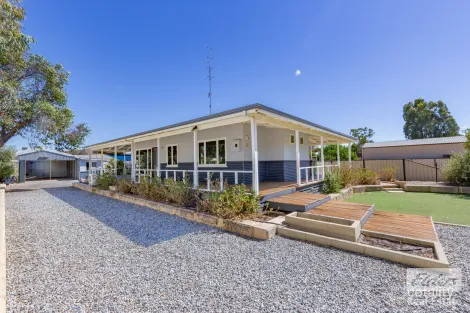 Property photo of 8 Knight Street Northam WA 6401