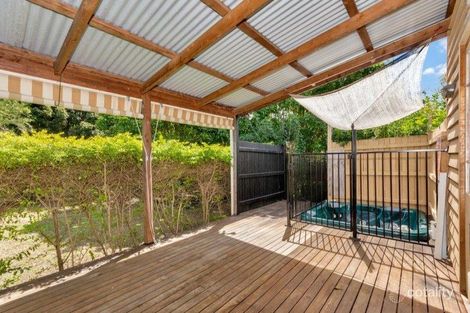Property photo of 1 Olmai Avenue Eastern Heights QLD 4305