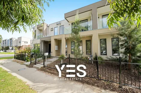 62 Armidale Dr, Pakenham, VIC 3810