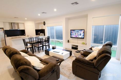 Property photo of 36 Citrine Street Treeby WA 6164