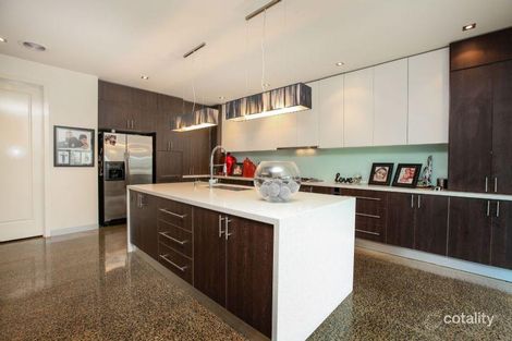 Property photo of 47 Roseleigh Boulevard Sydenham VIC 3037