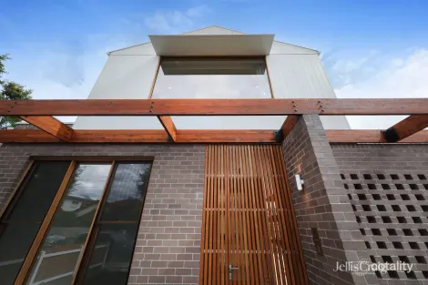 15 Mcdonald St, Northcote, VIC 3070