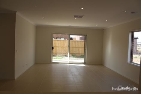 Property photo of 17 Torrington Street Point Cook VIC 3030