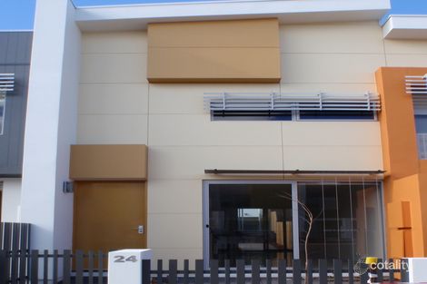 24 Dobikin St, Crace, ACT 2911