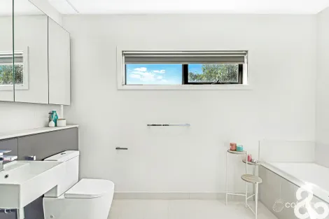 Property photo of 3/40 Gorge Road South Morang VIC 3752