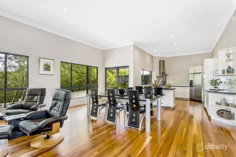 Property photo of 31 The Valley Way Lisarow NSW 2250