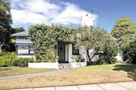 Property photo of 27 Moira Avenue Carnegie VIC 3163