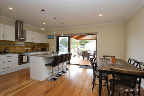 Property photo of 31 Albany Road Cowes VIC 3922
