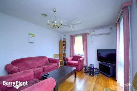 Property photo of 9 Amalfi Drive Endeavour Hills VIC 3802
