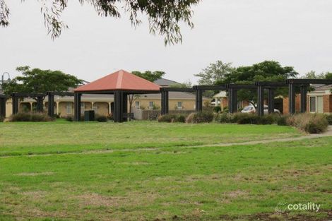 Property photo of 6 Clyde Close Taylors Hill VIC 3037