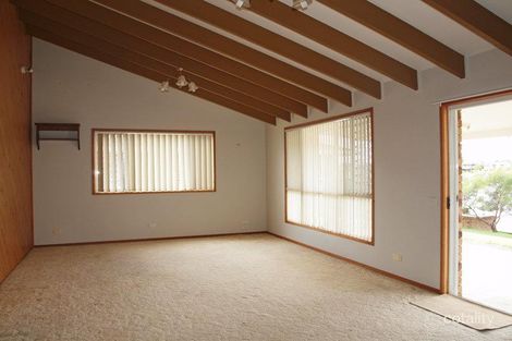 Property photo of 12 Acacia Circuit Yamba NSW 2464