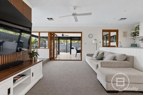 Property photo of 19 Bowstring Place Joondalup WA 6027