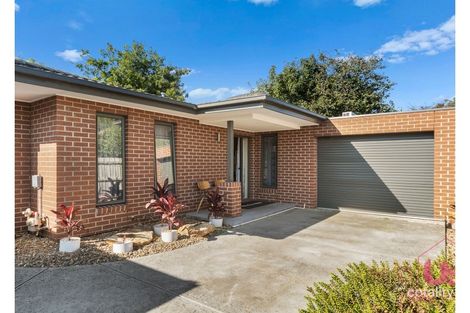 3/2 Russell St, Cranbourne, VIC 3977