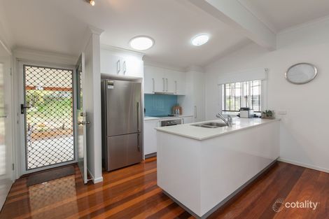 Property photo of 106 Lade Street Coorparoo QLD 4151