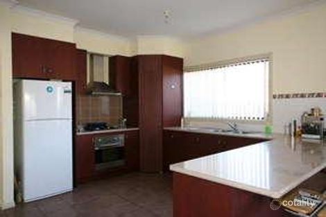 Property photo of 39 Egan Close Werribee VIC 3030
