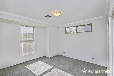 Property photo of 73 Lyon Road Atwell WA 6164