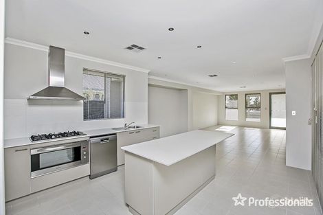 Property photo of 73 Lyon Road Atwell WA 6164