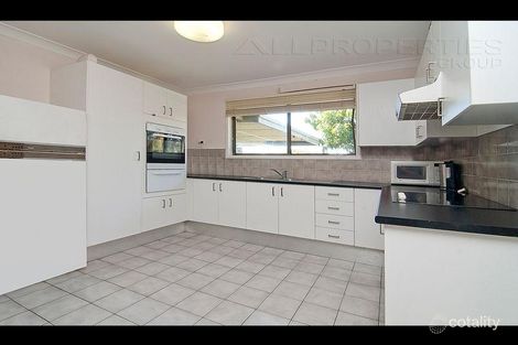 Property photo of 122 Collingwood Drive Collingwood Park QLD 4301