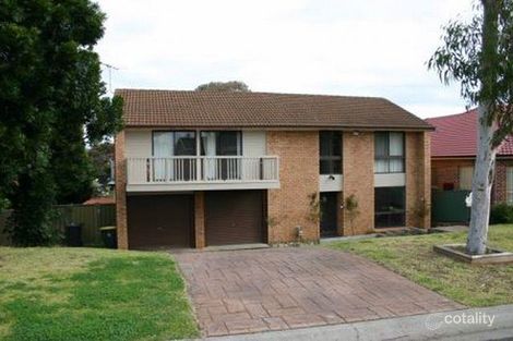 12 Thompson Pl, Minto, NSW 2566