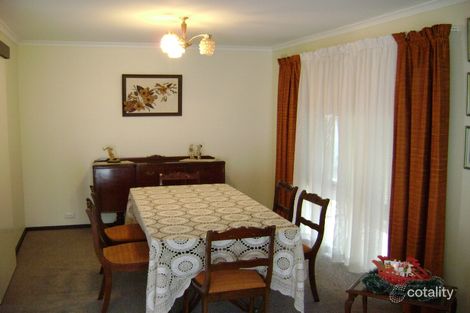 Property photo of 32 Third Street Cleve SA 5640