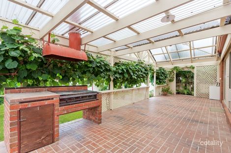 Property photo of 8 Wren Court Whittlesea VIC 3757