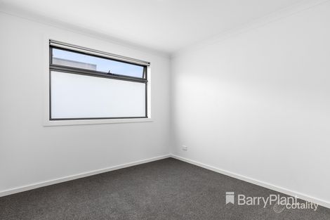 Property photo of 51E Orinoco Chase Werribee VIC 3030