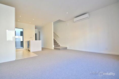 Property photo of 10 Amelia Street Brunswick VIC 3056