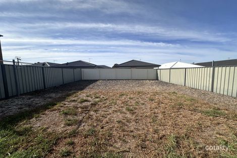 Property photo of 3 Neilson Court Munno Para West SA 5115